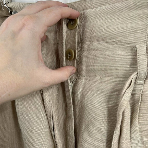 WHiT Linen High Waist Shorts Size 6 - Picture 3 of 5